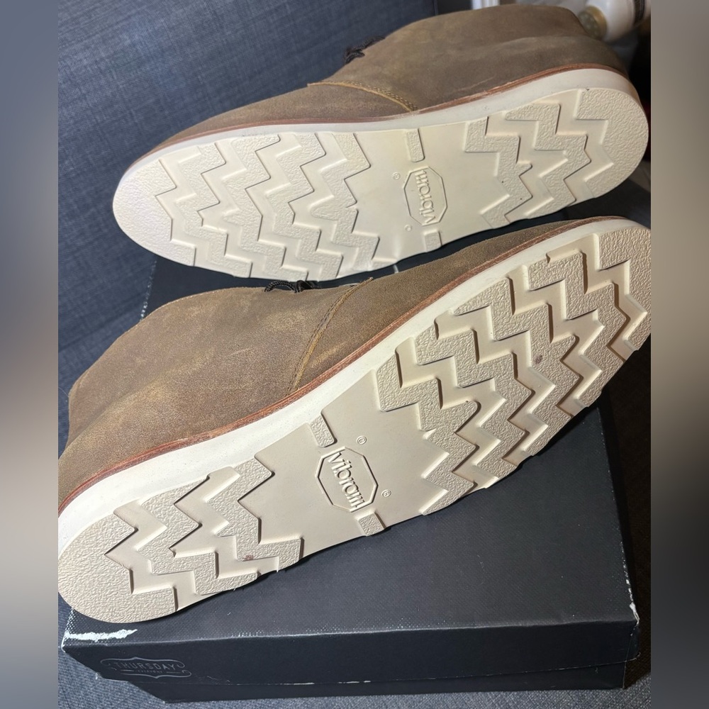 NWT Thursday Boot Company Scouts, Tan Suede Chukka Boots with Brown Laces - Picture 15 of 16